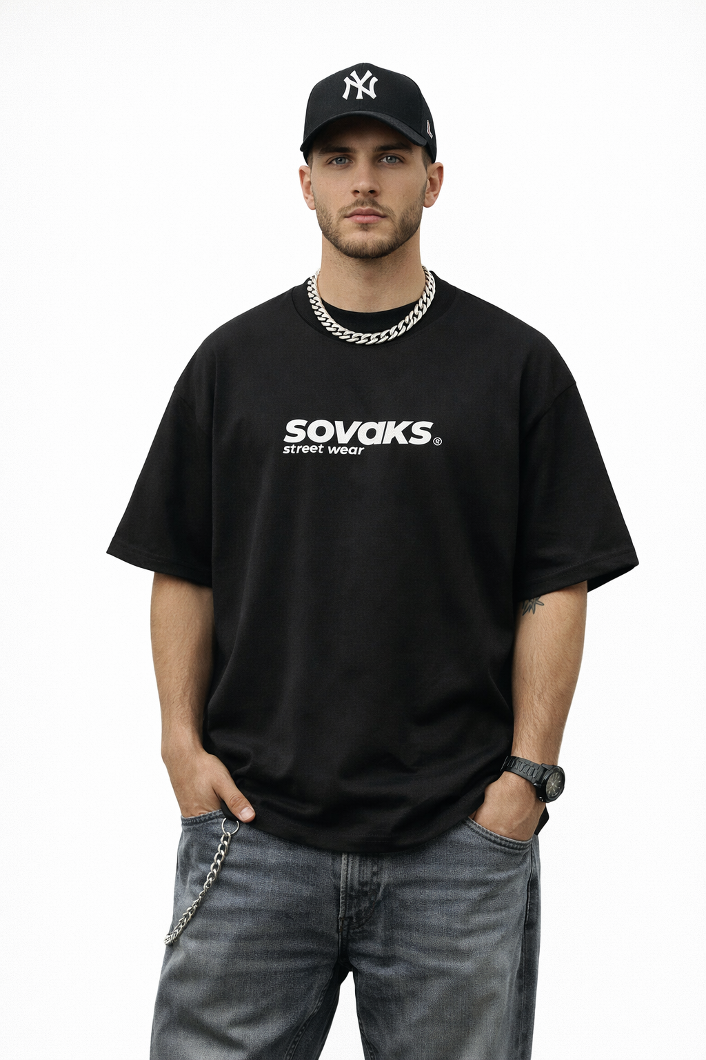 svx studio black tee